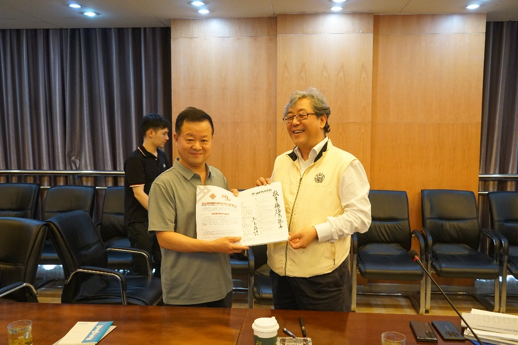 圖片2.png 圖片2.png